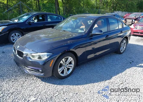 2016 BMW 328I xDrive z USA, uszkodzony, nr VIN WBA8E3G50GNU00822